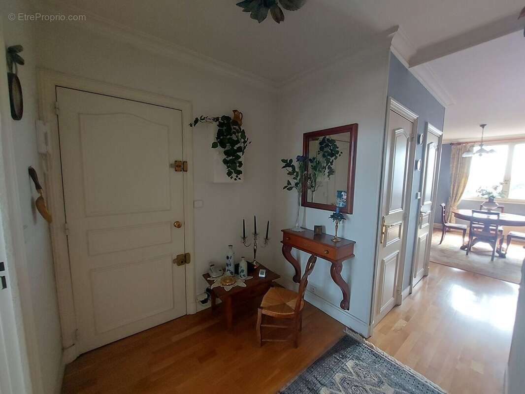 Appartement à MANTES-LA-JOLIE