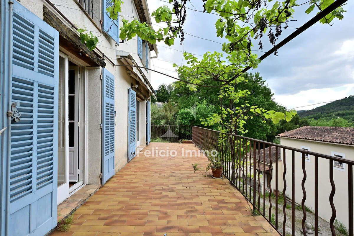 Maison à LE BAR-SUR-LOUP