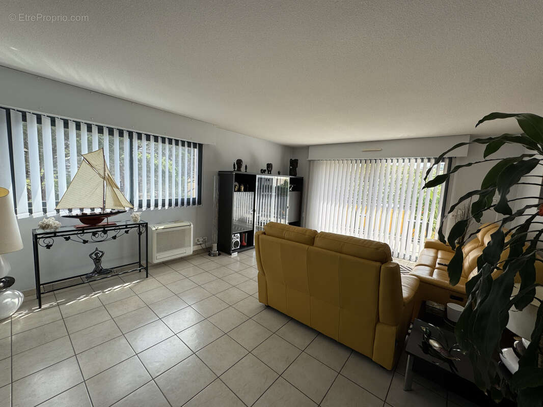 Appartement à SAINT-RAPHAEL