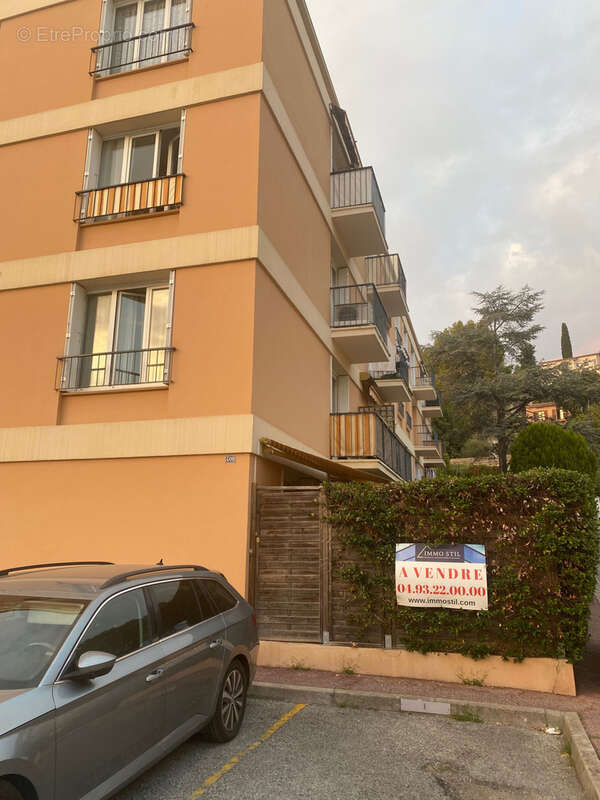 Appartement à VILLENEUVE-LOUBET