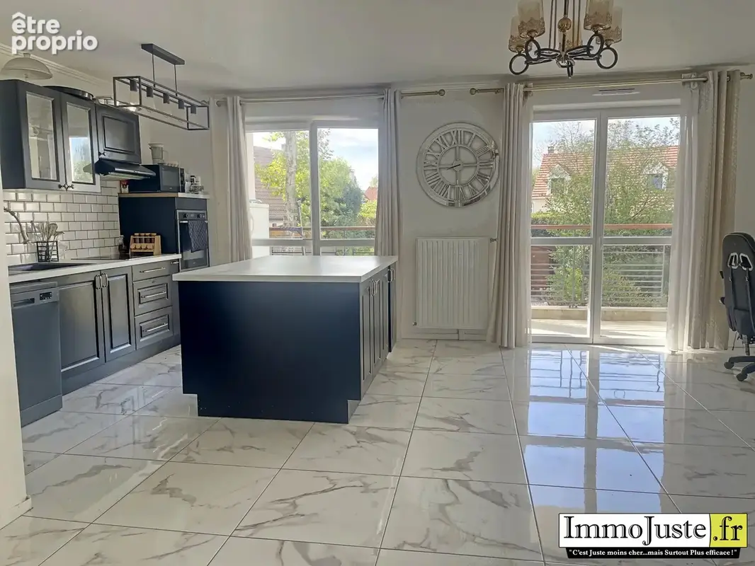 Appartement 3 pièces 73 m² à vendre à Magny-Les-Hameaux (78114) - photo 2