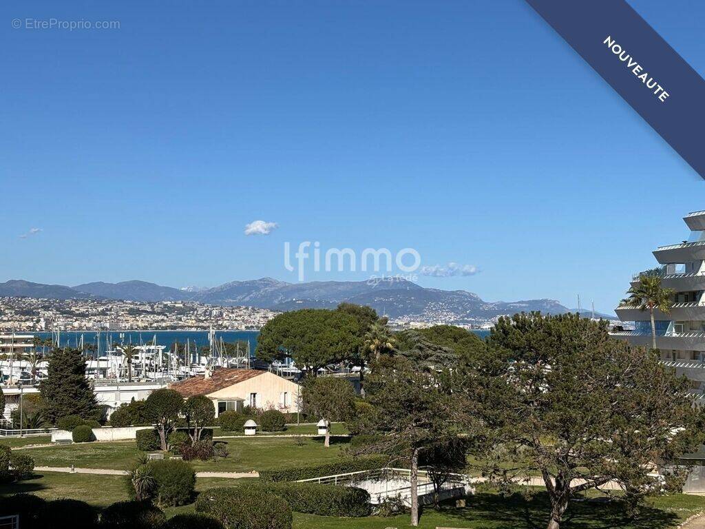 Appartement à VILLENEUVE-LOUBET
