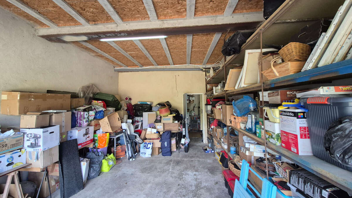 Ensemble immobilier, bâtiments professionnel, hangar - photo 8