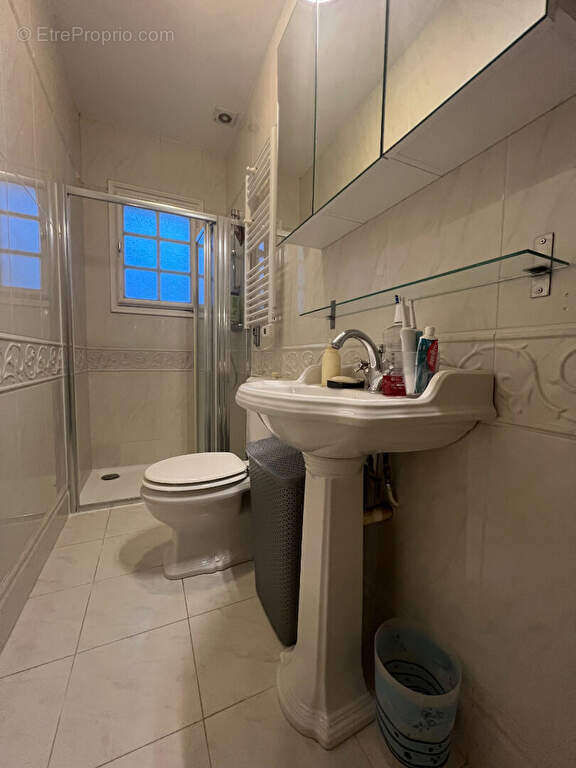 Maison Montlucon 6 pièce(s) 177 m² - photo 9