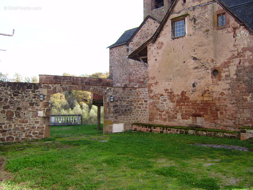 Maison à SAINT-CYPRIEN-SUR-DOURDOU