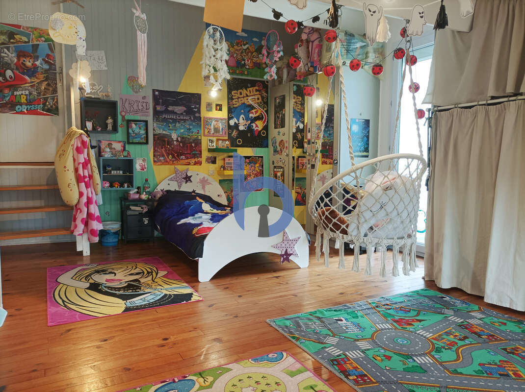 Maison à LA CHAPELLE-PALLUAU