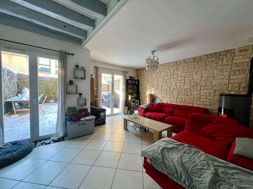 Maison à LE PERRAY-EN-YVELINES