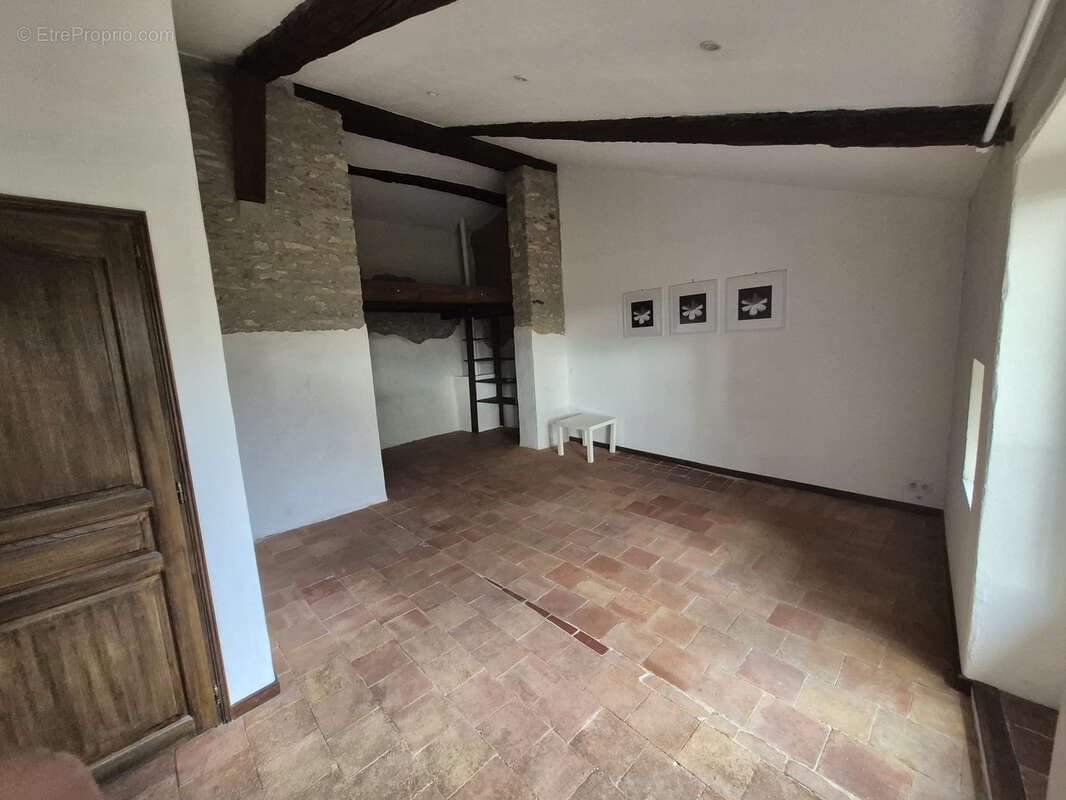 Maison à LA LIVINIERE