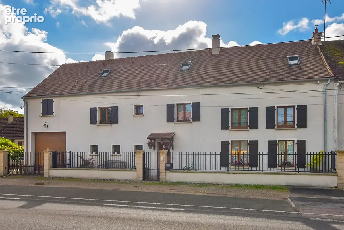 A vendre longère de caractère de 268 m² - photo 3