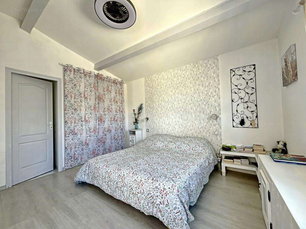 Maison à SAINT-MAXIMIN-LA-SAINTE-BAUME