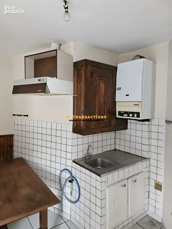 Appartement 283 m² à Saint-Etienne  - photo 7