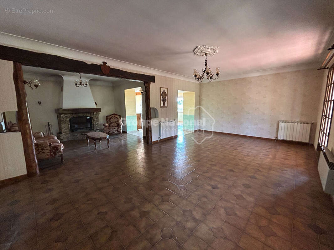 Maison à CARPENTRAS