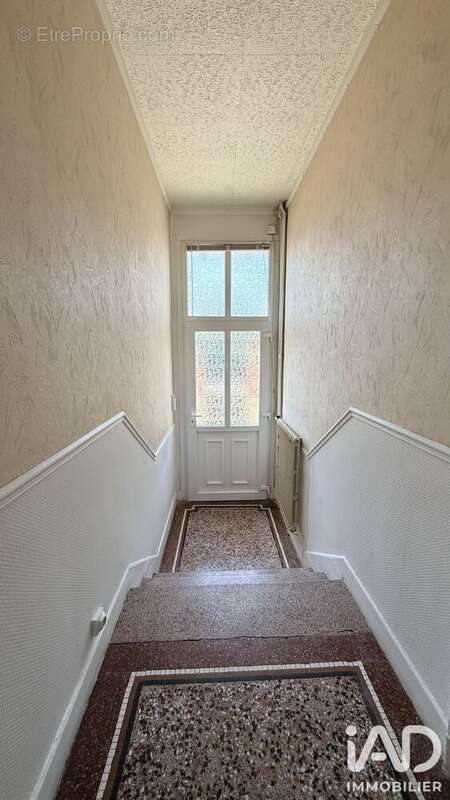 Maison 127 m² à Sault-Les-Rethel  - photo 6