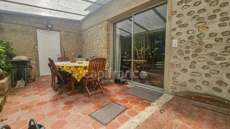 Maison à vendre AUTRUY SUR JUINE (45), maison de 5 pièces avec cave sur terrain clos - photo 10