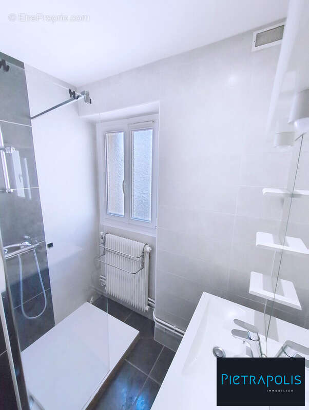 Appartement 66 m² à Dijon  - photo 7