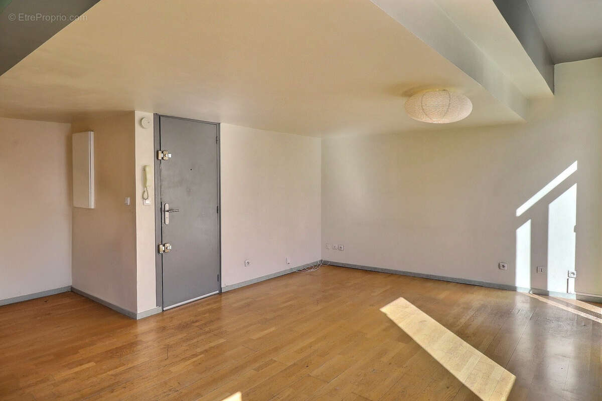 BLANCARDE---T3 Duplex---Balcon - photo 2
