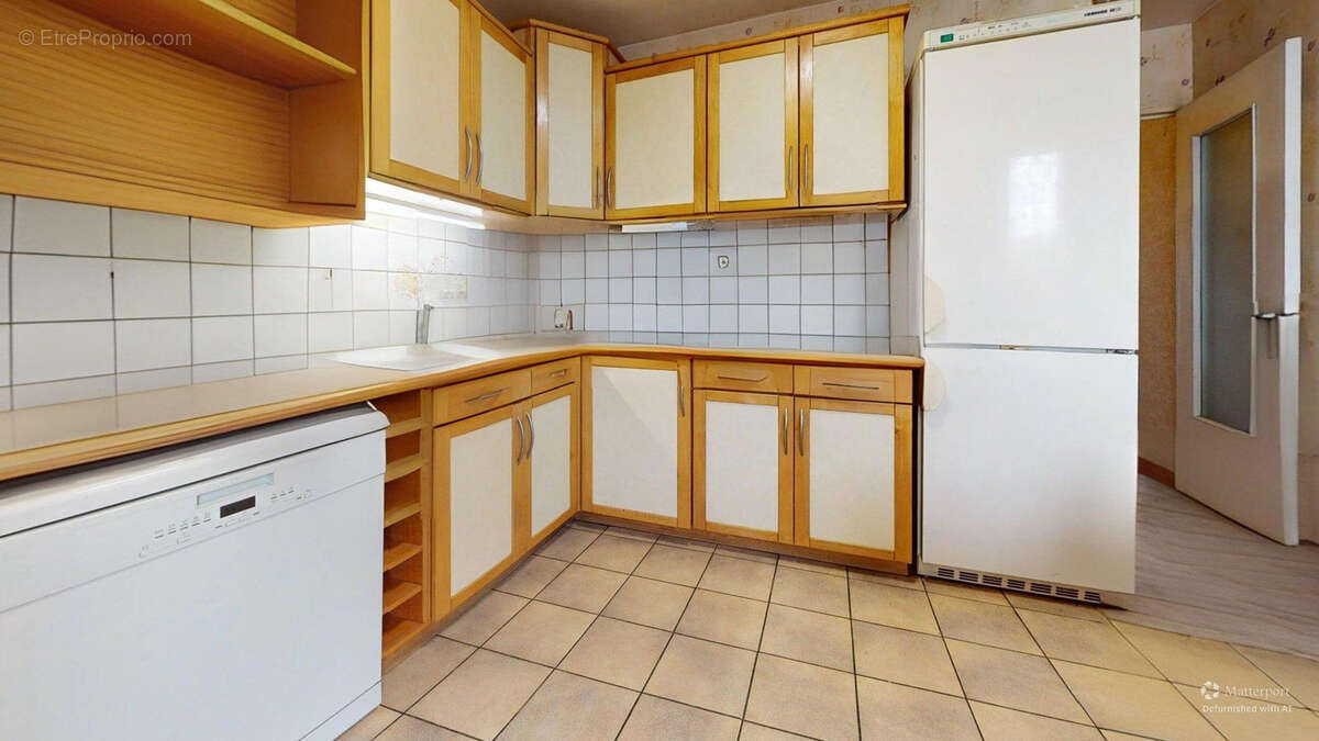 Appartement à VAUJOURS