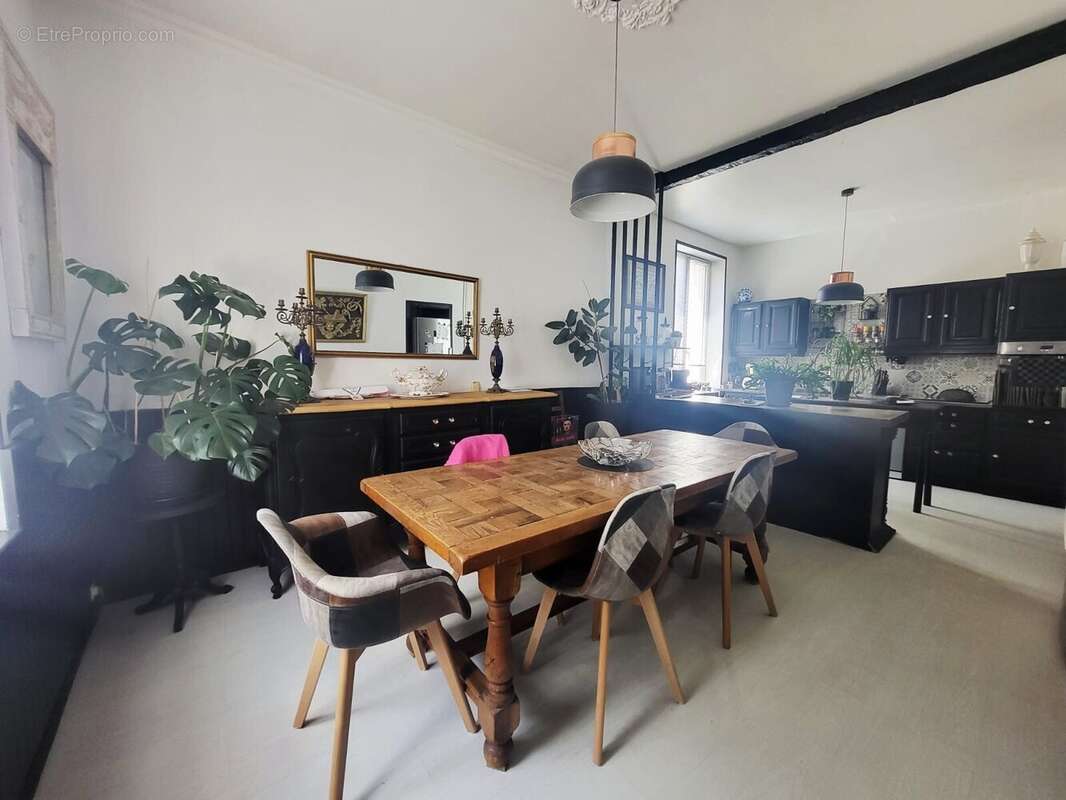 Maison à ENGENVILLE