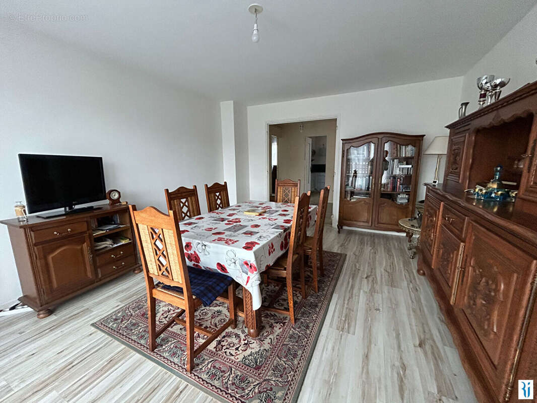 Appartement à DARNETAL