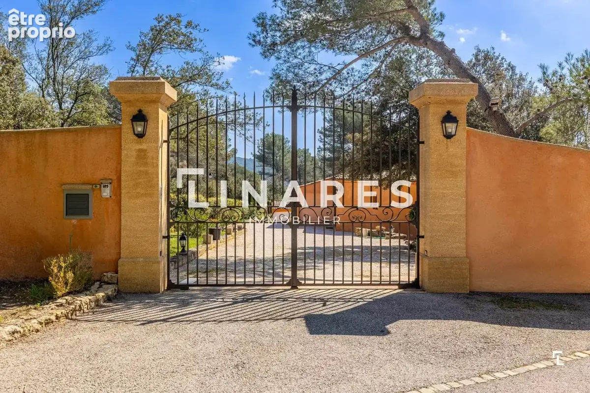 Le mas fontaine - maison de 344m2 - 13100 - saint-marc-jaumegarde - photo 26