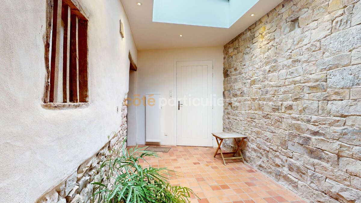 Maison à MONTPINCHON