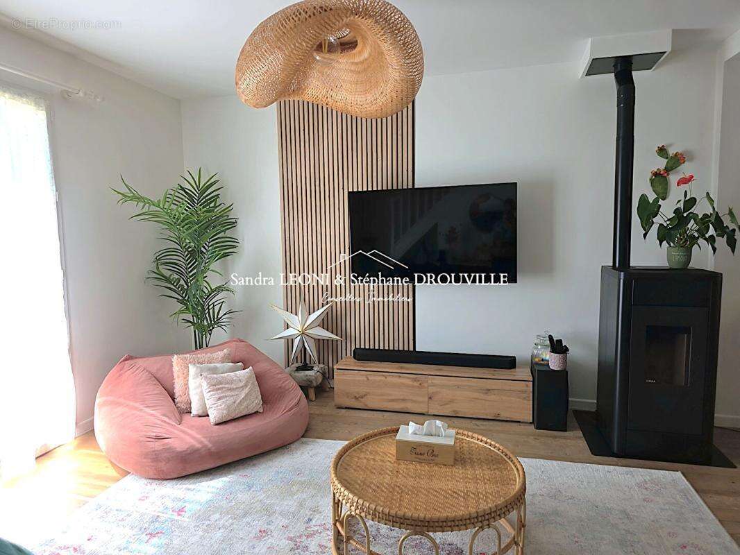 Nogent le roi tres proche ravissante maison de 103 m², 3 chambres - photo 7