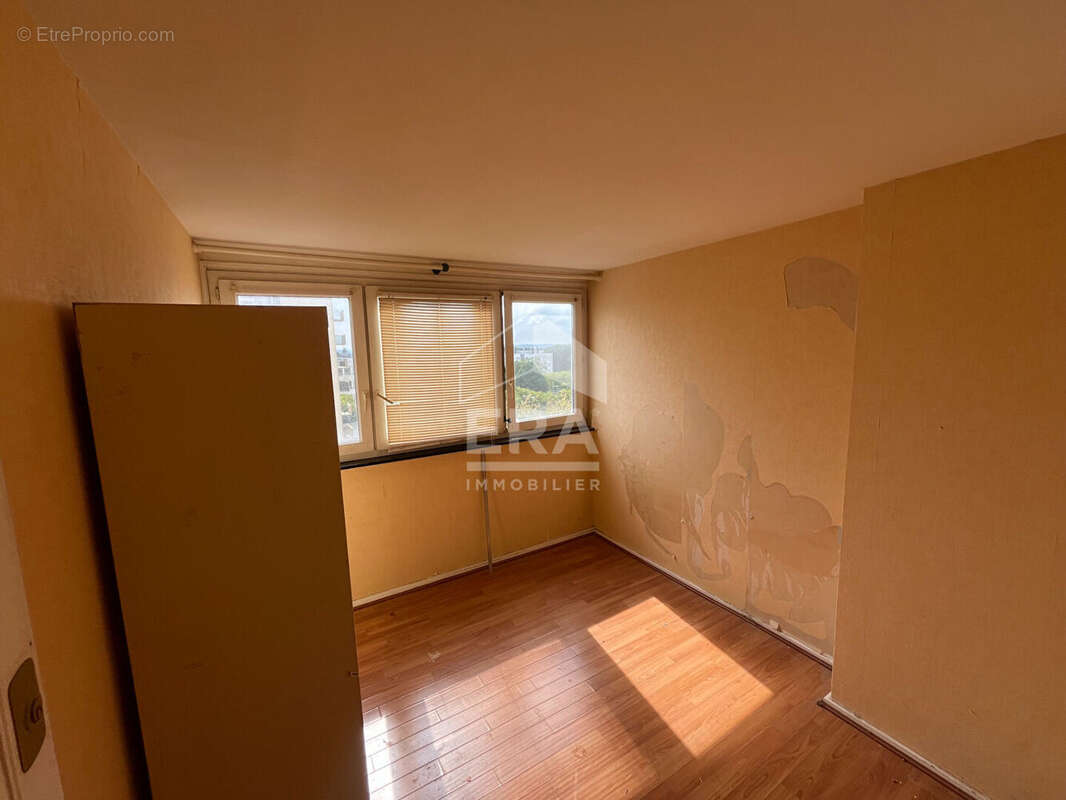 Appartement à MONT-SAINT-AIGNAN