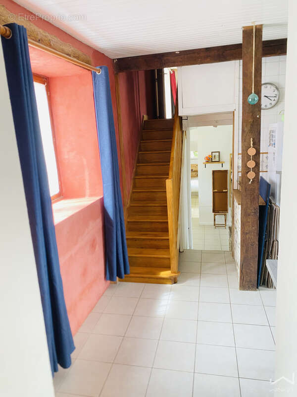 Maison à CARENTOIR