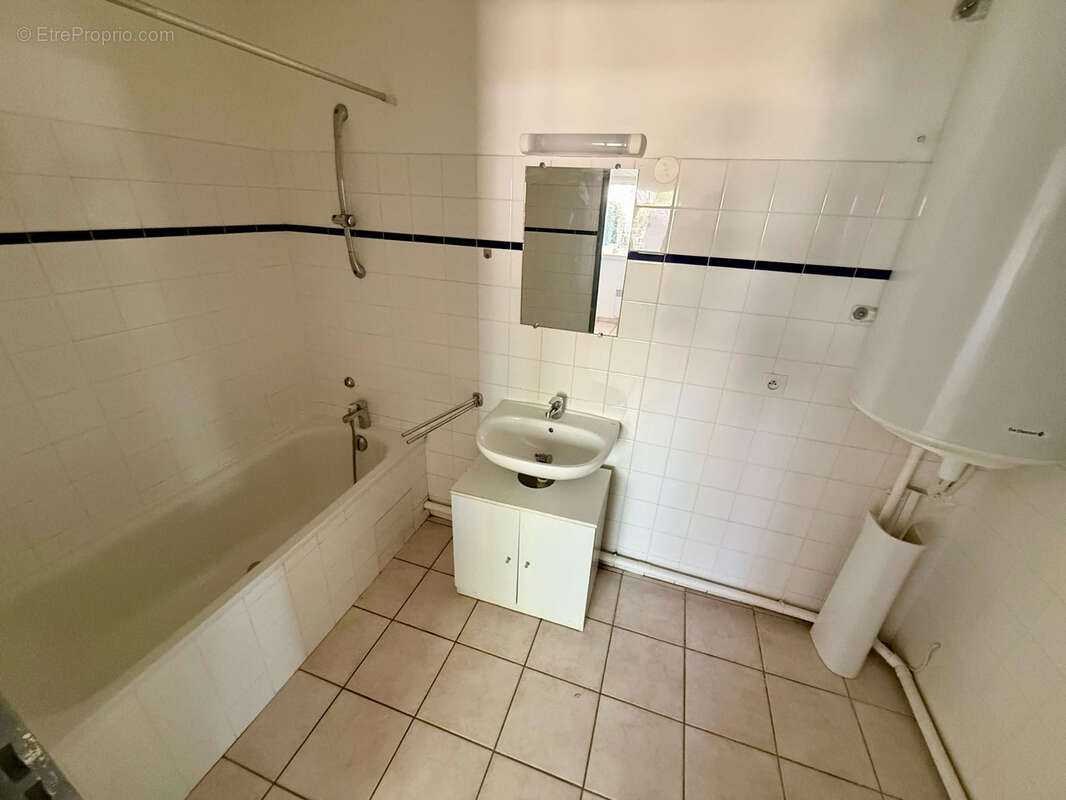 Appartement 2 pièces avec jardin privatif + parking - photo 4