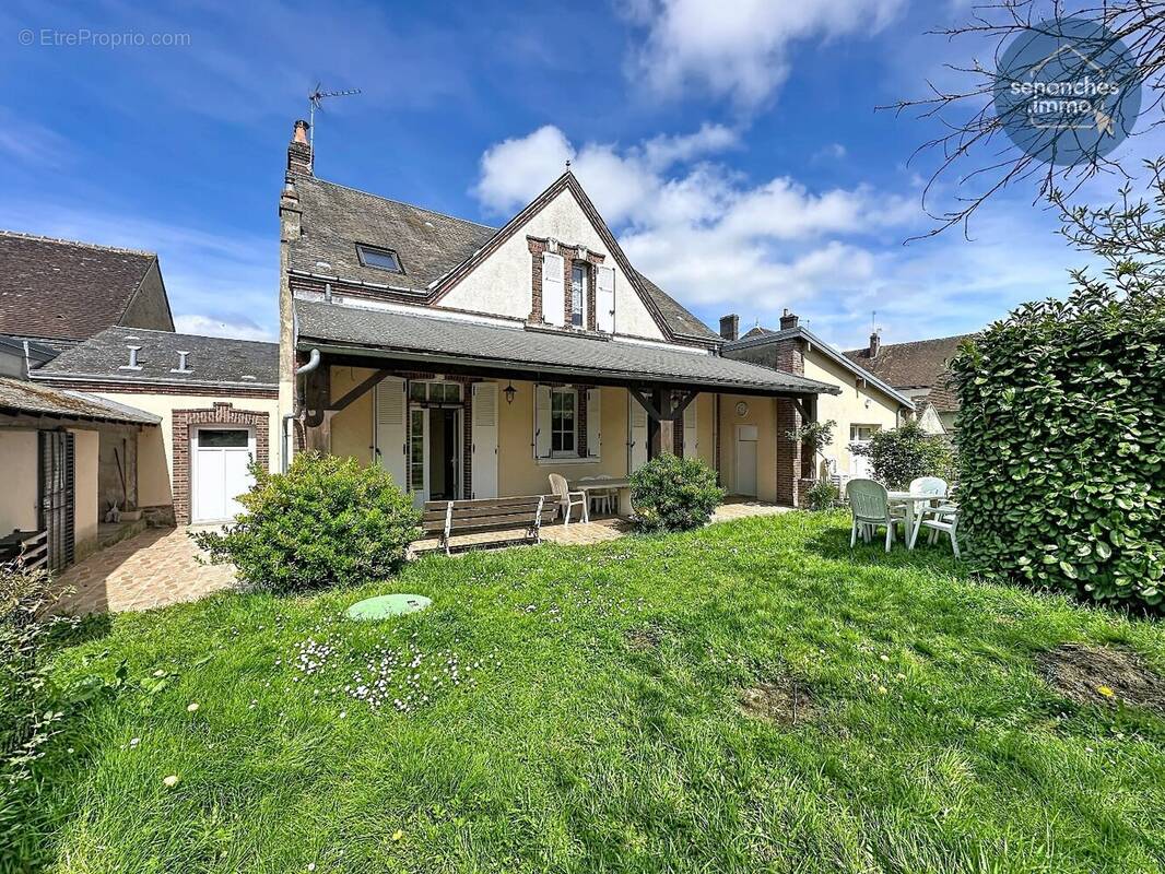 Maison à BRETONCELLES