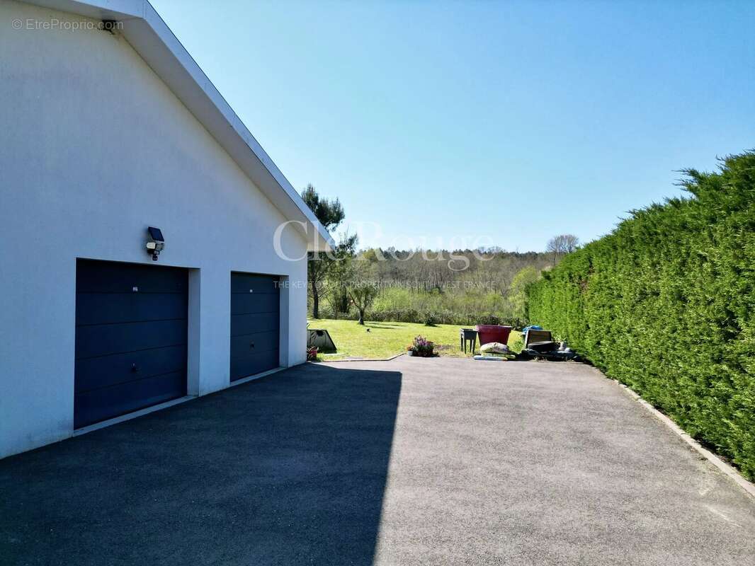 Maison à CASTELJALOUX