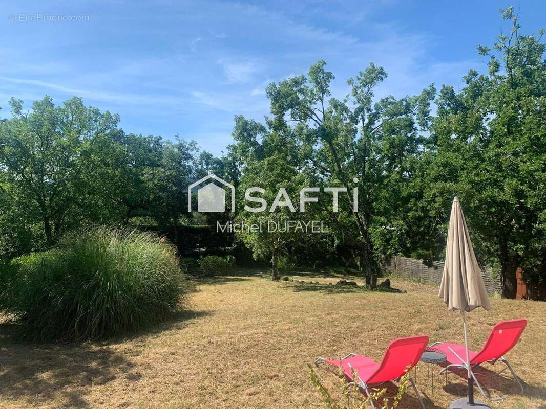 Photo 2 - Maison à BAGNOLS-EN-FORET