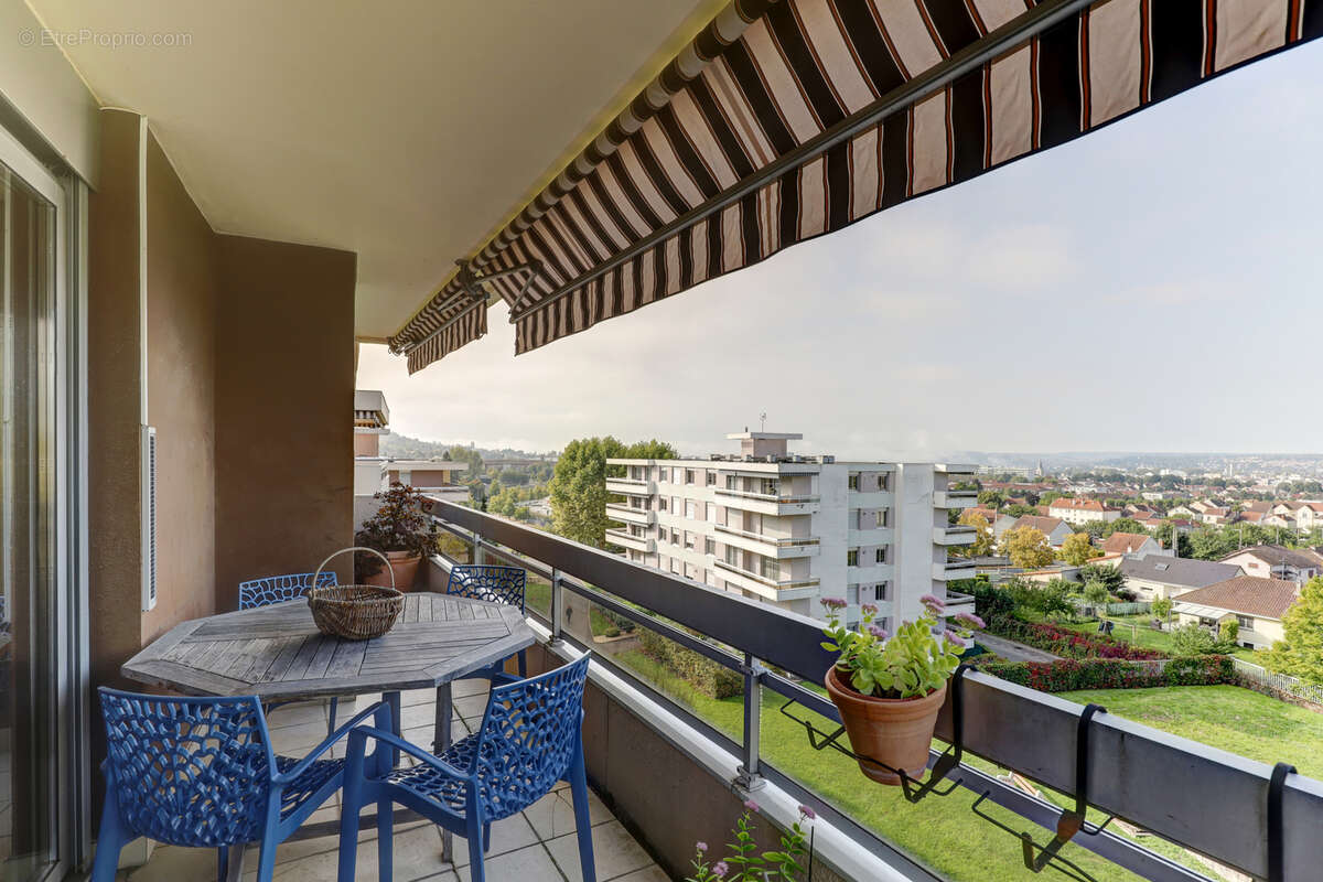 Appartement à CUSSET