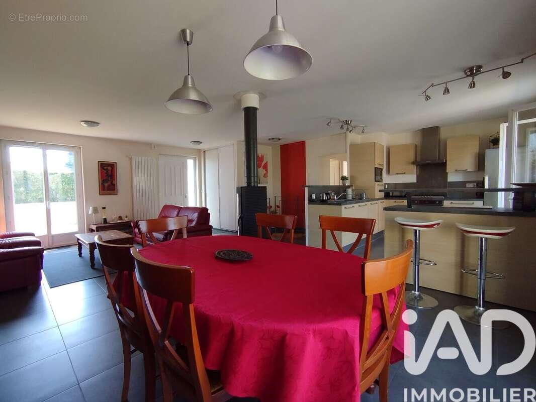 Photo 3 - Maison à LA CHAPELLE-SUR-ERDRE