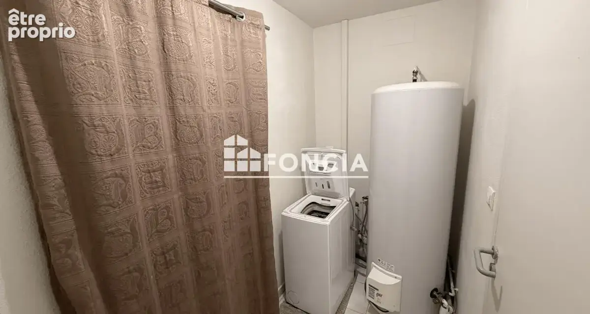 Maison trois chambres à POMBONNE - photo 8