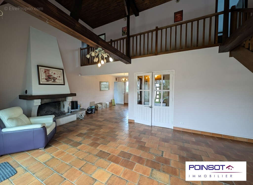 Maison à JUIGNE-SUR-LOIRE