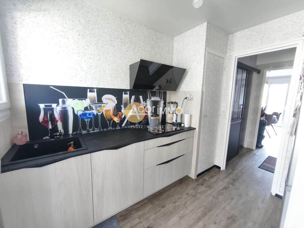 Six fours les plages - faux t4 renové + cave - photo 6
