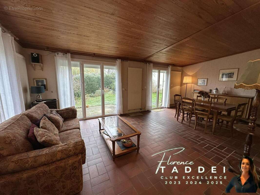 Photo 2 - Maison à LIMOURS