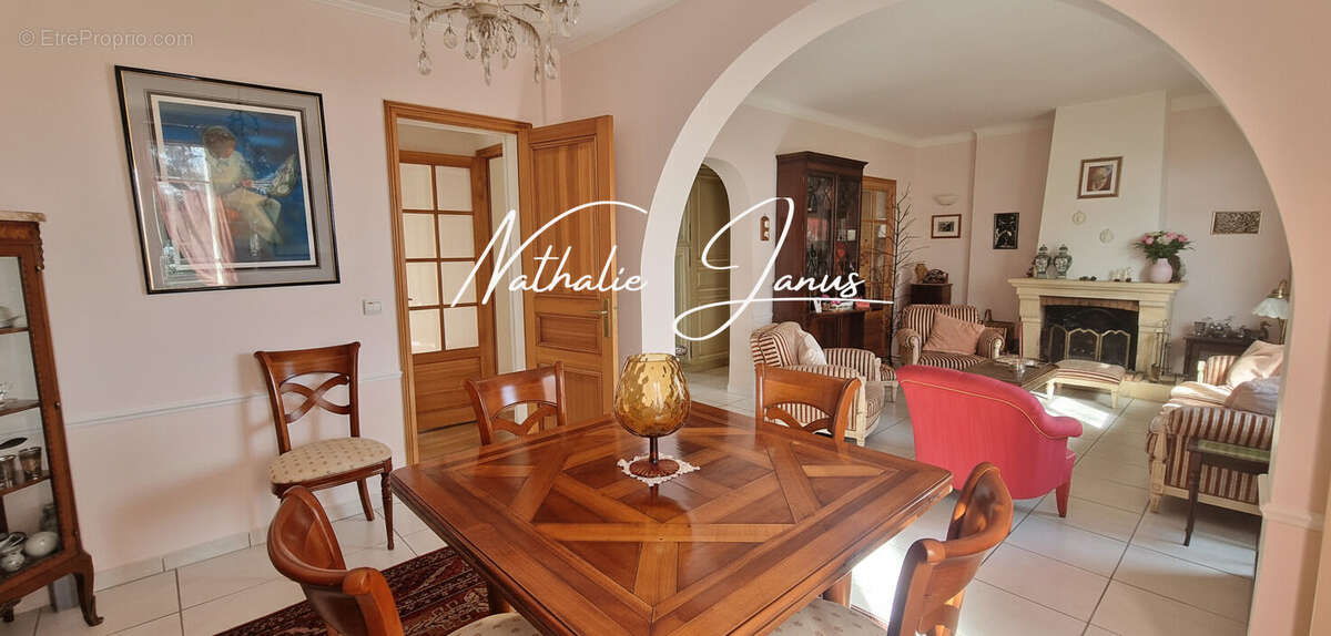 Appartement à ATHIS-MONS