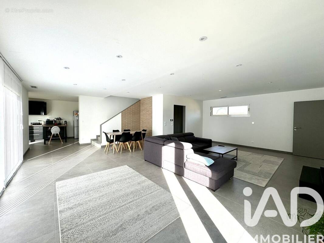 Photo 1 - Maison à MERVILLE