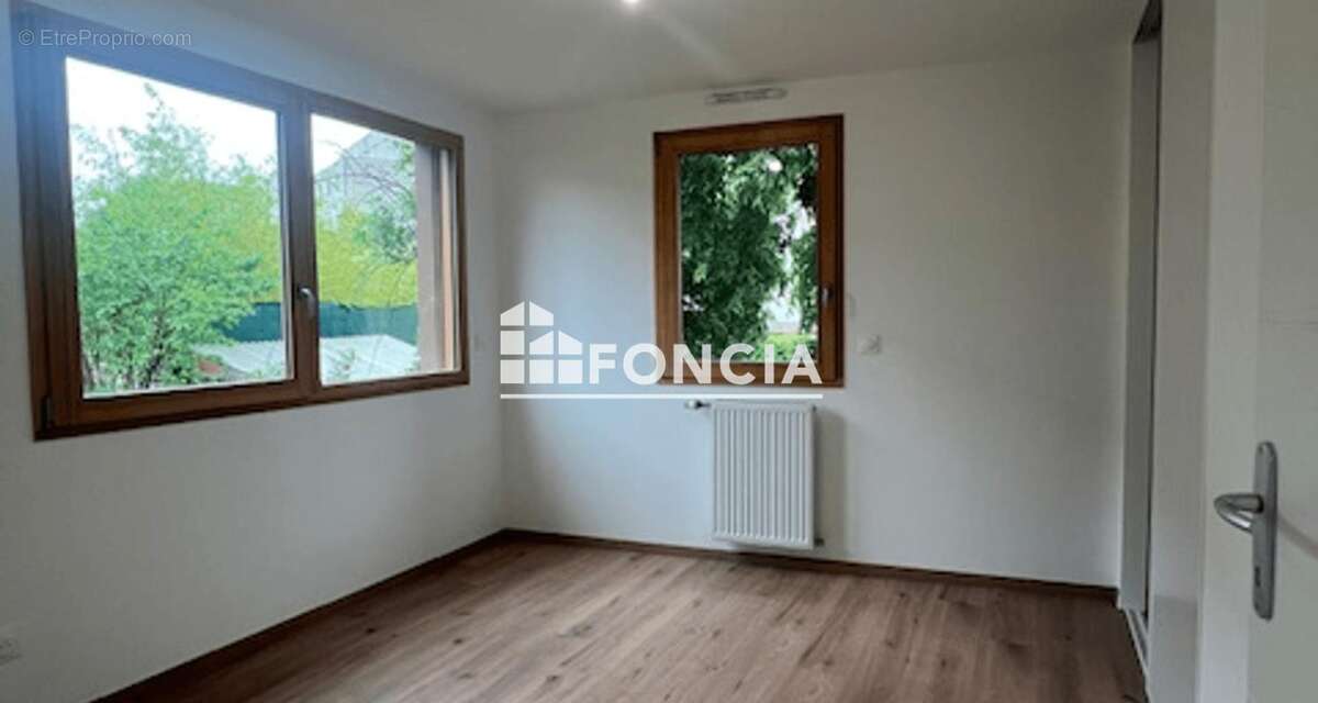 Appartement à LYON-8E