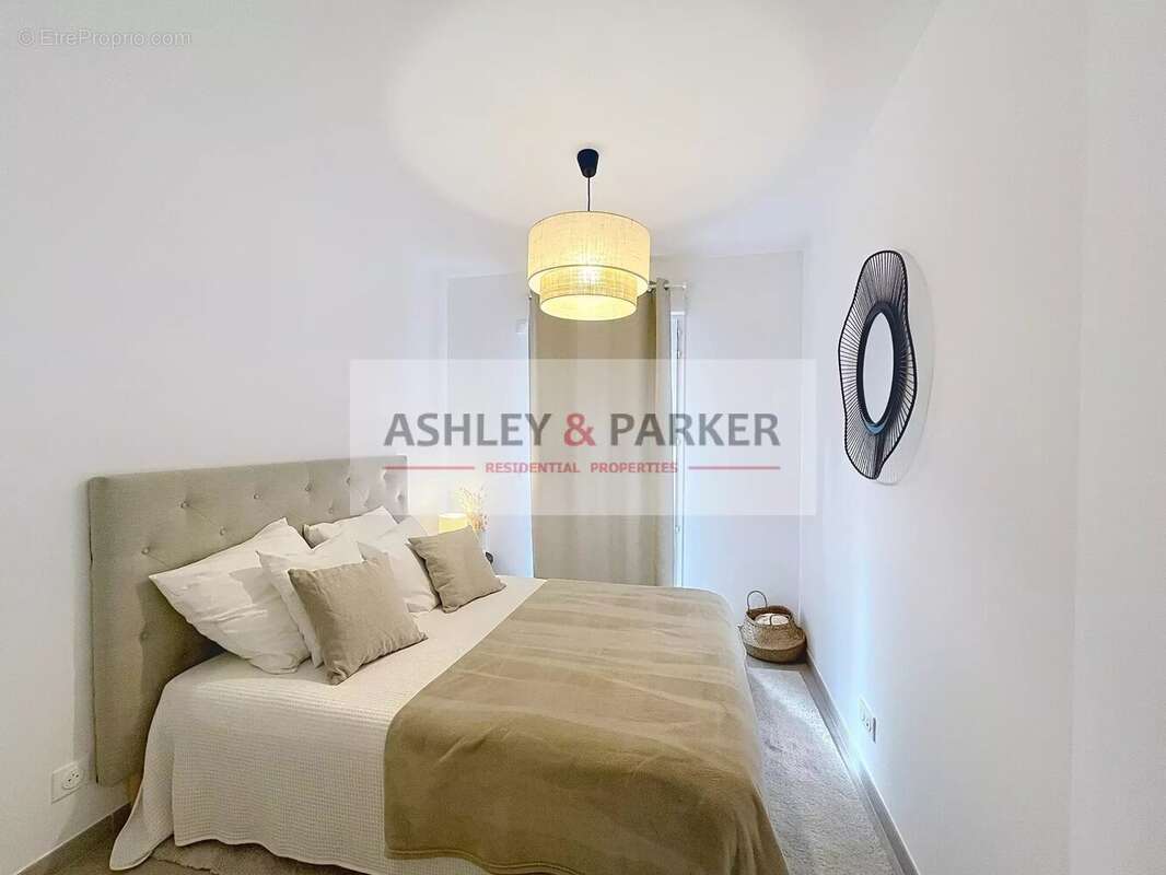 Appartement à VILLENEUVE-LOUBET