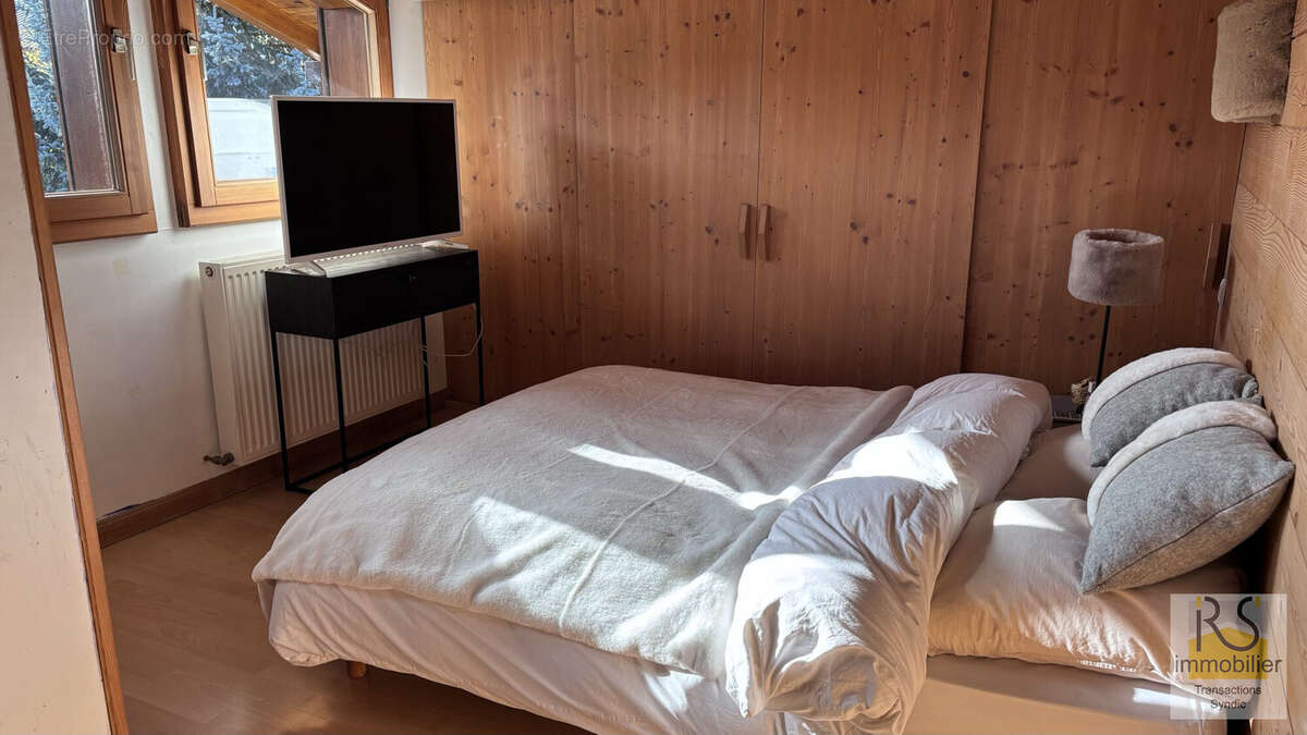 Chambre 2 - Maison à ARACHES-LA-FRASSE