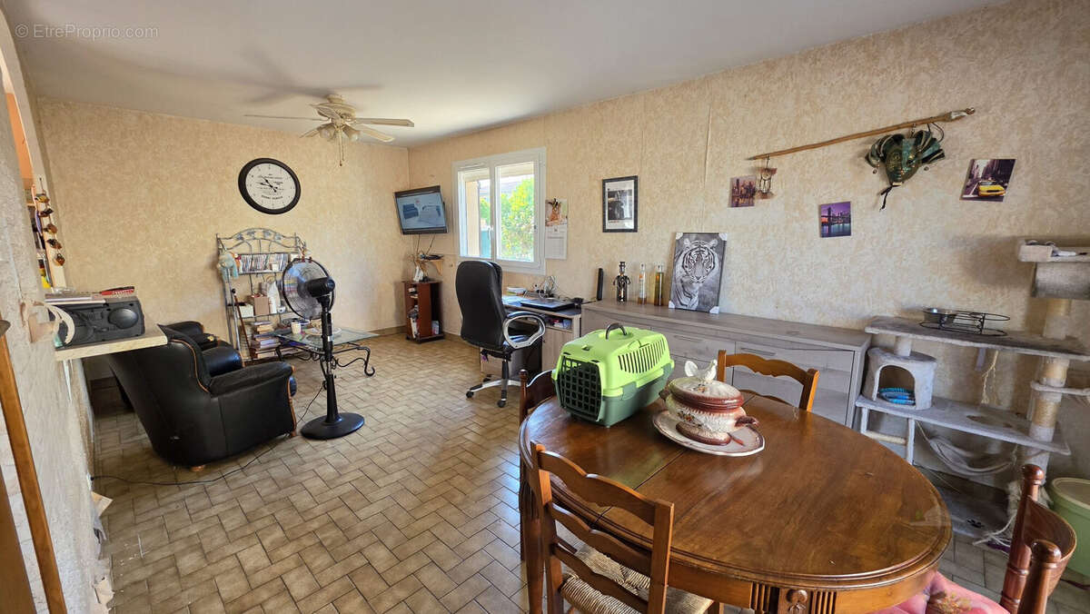 Maison 79 m² à Charvieu-Chavagneux  - photo 7