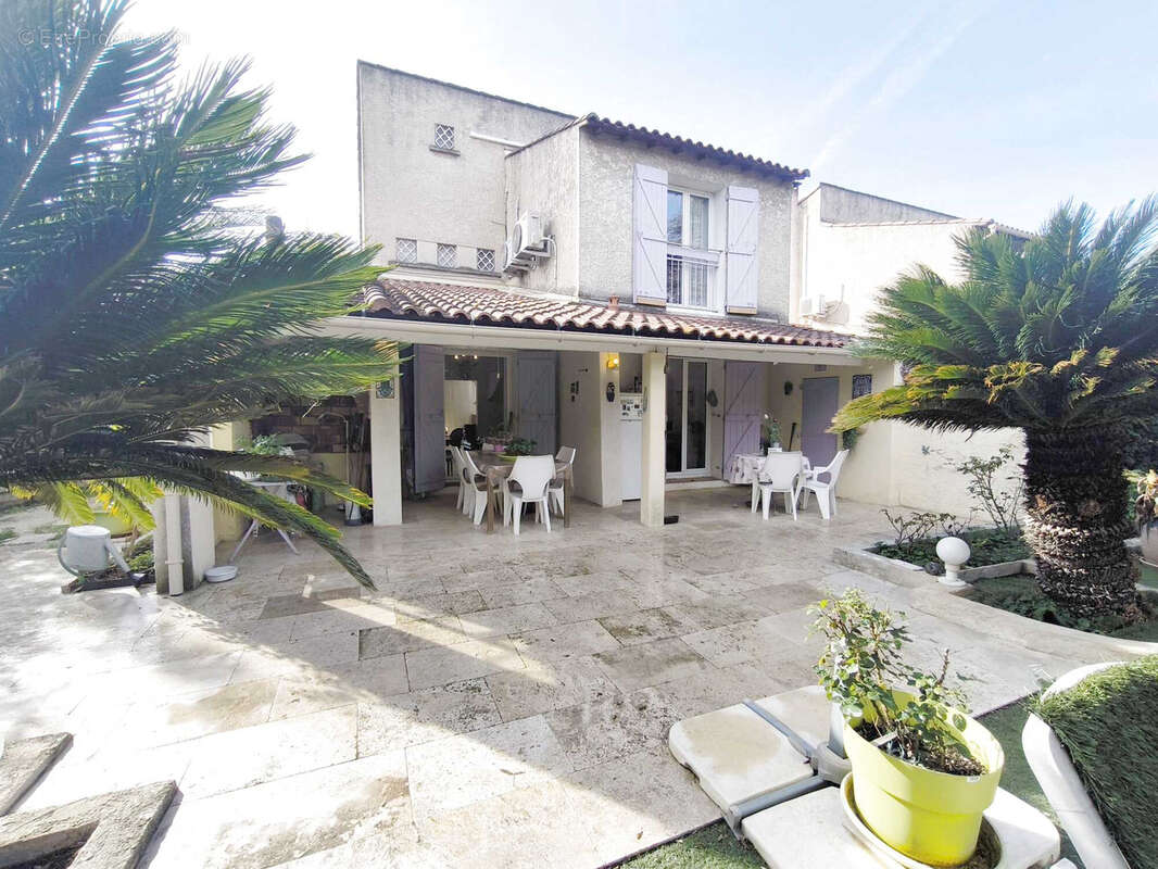 Maison à MARSEILLE-9E