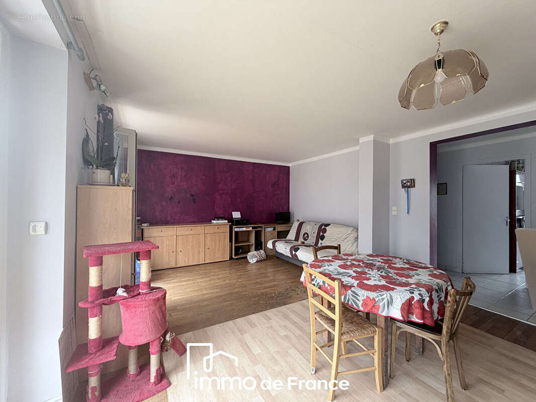 Appartement Rodez 4 pièce(s) 80.67 m2 - photo 8