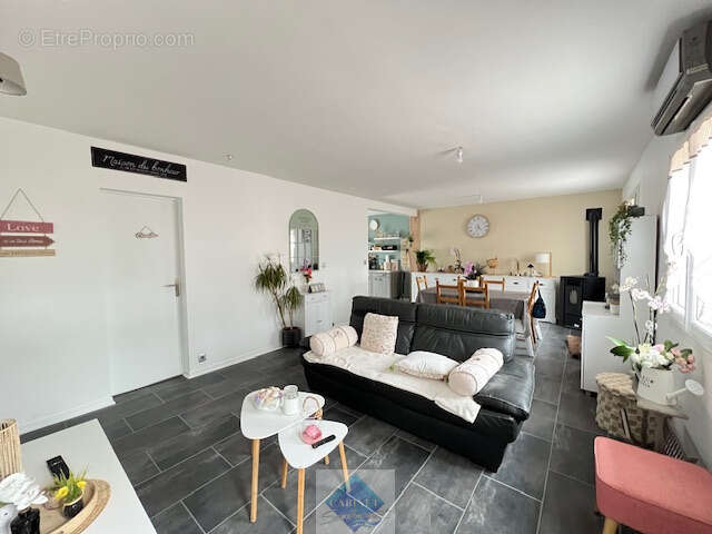Appartement à HUCHENNEVILLE