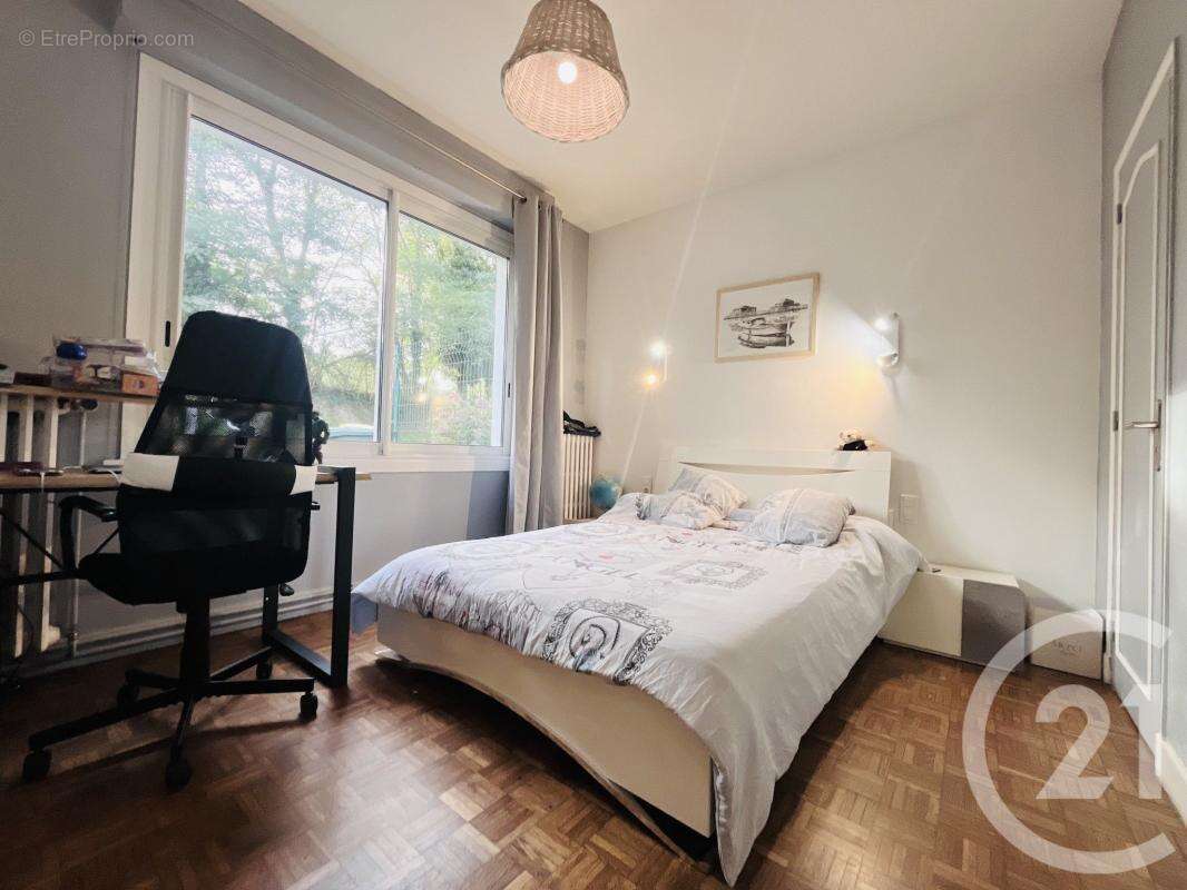 Maison 104 m² à Limoges  - photo 12