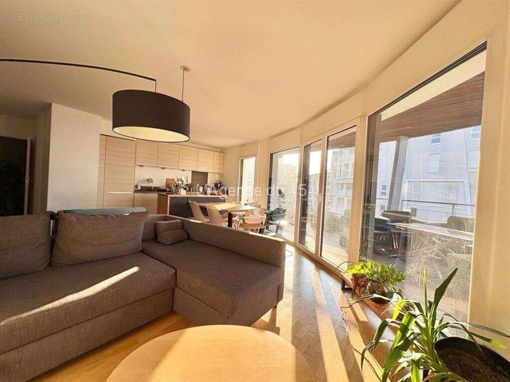 Appartement à ISSY-LES-MOULINEAUX