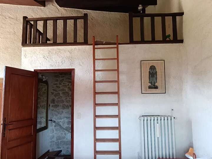 Maison à COURSEGOULES